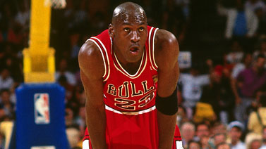 三人成行，无界竞技！“翎跃山海”羽毛球巡回赛广州站举行