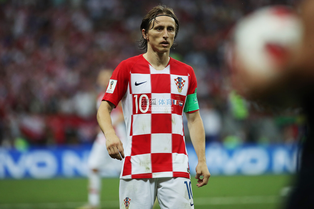 河内公安主帅：上半场我们表现不佳，中场调整后开始掌控比赛