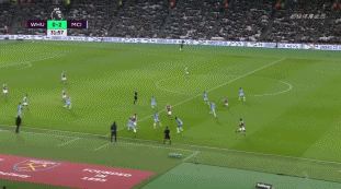 混团世界杯：日本队全场被中国观众针对，张本智和的表情亮了！